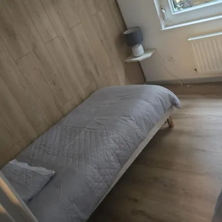 Du Moulin アパート